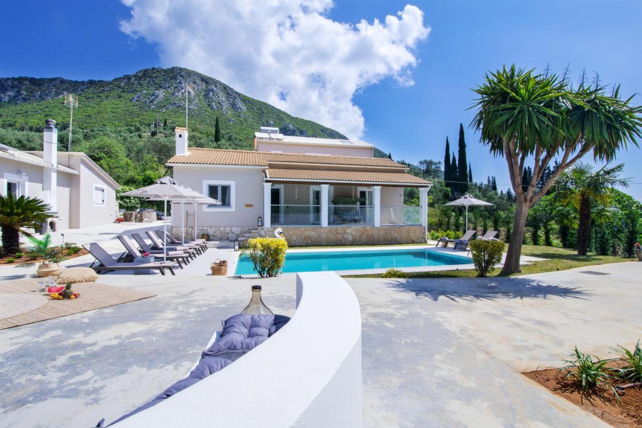 Grande Terra Villas With Swimming Pool Spartylas المظهر الخارجي الصورة